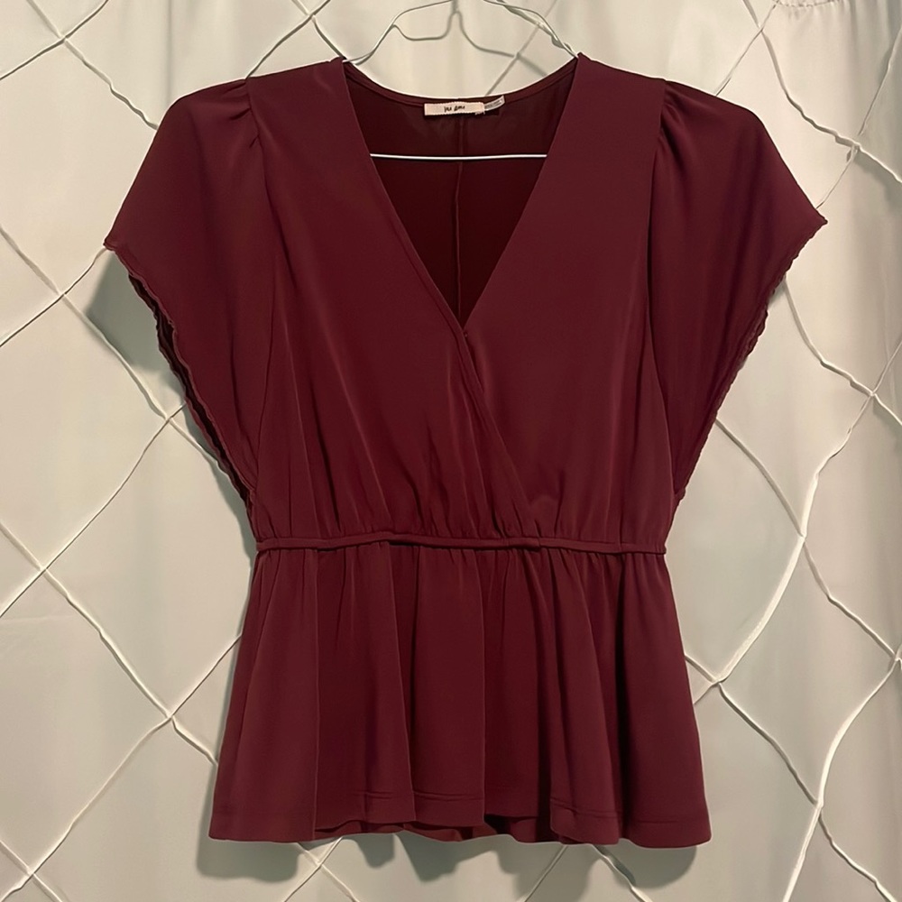 Francesca’s Mi Ami Maroon Blouse (Size XXS)